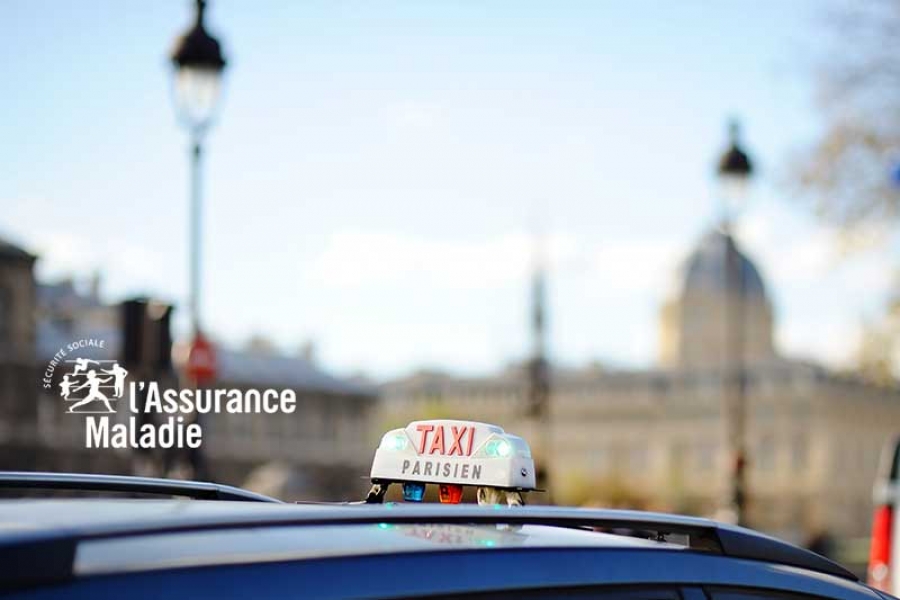 Comment fonctionne l'avance des frais avec un taxi conventionné ?
